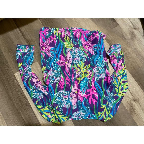 Lilly Pulitzer NWOT Everlynn UPF 50+ Top, Pigment Purple, Size Small, MSRP $138 - Picture 9 of 11